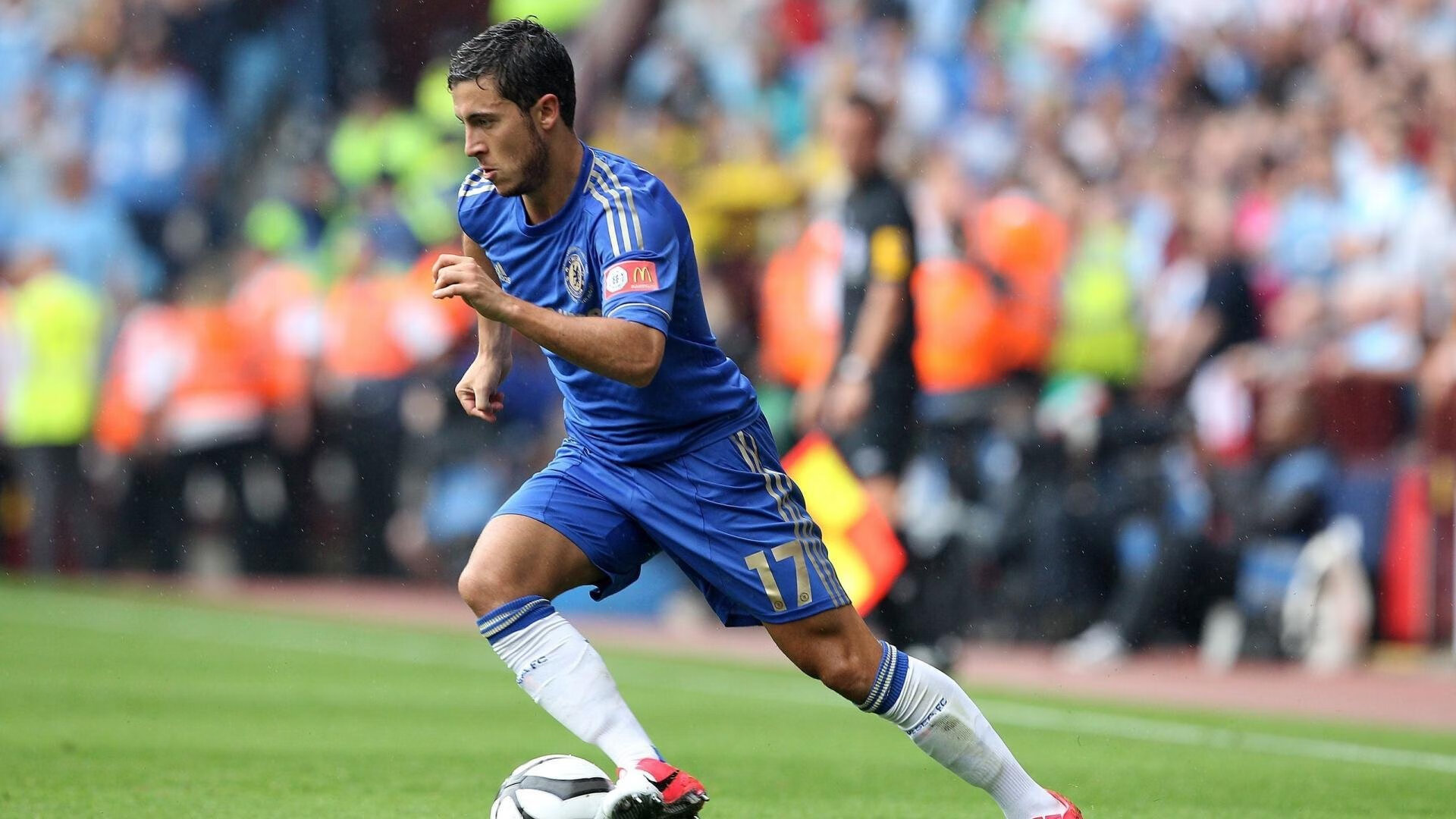 凯泽斯劳滕队稳固防守再次取得胜利，凯泽斯劳滕夺冠主力