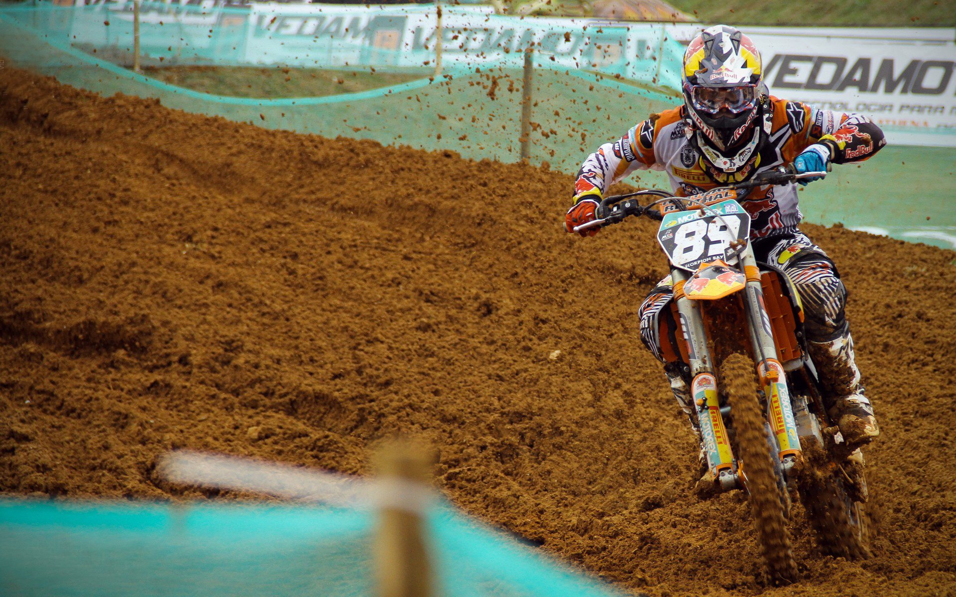 雄鹿队成员争相亮相时尚杂志封面,引发话题,雄鹿队的成员有哪些